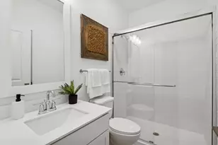 7807 Jade Crst Dr, Angleton, TX 77515 - Photo 20