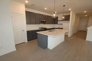 7807 Jade Crst Dr, Angleton, TX 77515 - Photo 6