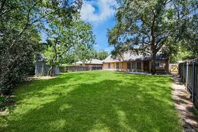 8854 Creek Willow Drive, Tomball, TX 77375 - Photo 36