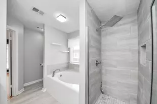 8854 Creek Willow Dr, Tomball, TX 77375 - Photo 18