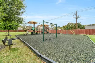 13205 Green Hills Dr, Houston, TX 77077 - Photo 20