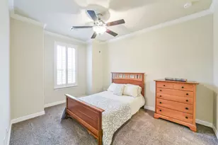 13205 Green Hills Dr, Houston, TX 77077 - Photo 14