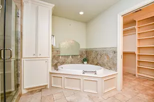 2911 Fontana Dr, Houston, TX 77043 - Photo 38