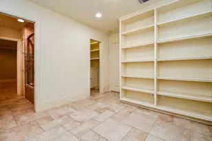 2911 Fontana Dr, Houston, TX 77043 - Photo 24