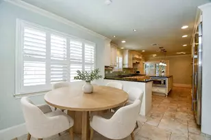 2911 Fontana Dr, Houston, TX 77043 - Photo 2