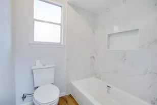 605 Jeff Davis Ct, Conroe, TX 77302 - Photo 24