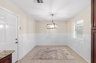 8526 Cedel Dr, Houston, TX 77055 - Photo 18
