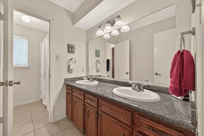 2025 Briar Lane, Richmond, TX 77469 - Photo 18