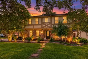 2025 Briar Ln, Richmond, TX 77469 - Photo 1