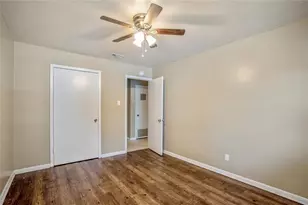 3532 Midwest Dr, Bryan, TX 77802 - Photo 4