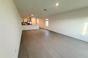 1312 Charlotte Wy, Wharton, TX 77488 - Photo 4