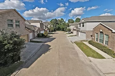 13518 Villa Arbor Dr, Houston, TX 77070 - Photo 4