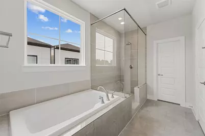 2708 Grand Fountains Drive #C, Houston, TX 77054 - Photo 24