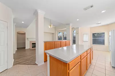 2638 Long Leaf Drive, Sugar Land, TX 77478 - Photo 18