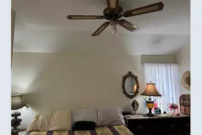 10915 Kentington Oak Drive, Humble, TX 77396 - Photo 26
