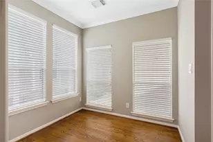 2615 W Dallas St, Houston, TX 77019 - Photo 22