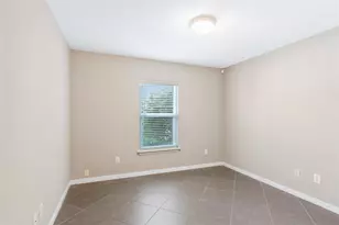 2615 W Dallas St, Houston, TX 77019 - Photo 12