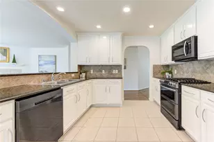2307 Short Springs Ct, Pearland, TX 77584 - Photo 10