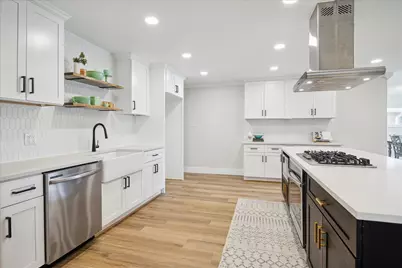 1834 Millwood Drive, Houston, TX 77008 - Photo 12