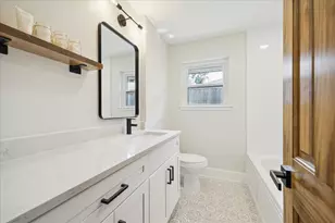 1834 Millwood Dr, Houston, TX 77008 - Photo 28