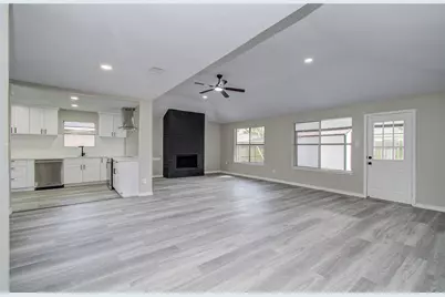 9734 Oakmont Drive, La Porte, TX 77571 - Photo 30