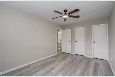 9734 Oakmont Drive, La Porte, TX 77571 - Photo 12