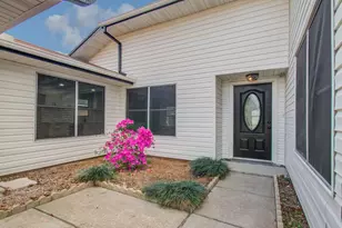 9734 Oakmont Dr, La Porte, TX 77571 - Photo 6