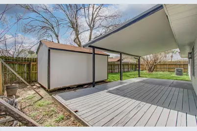 9734 Oakmont Drive, La Porte, TX 77571 - Photo 32