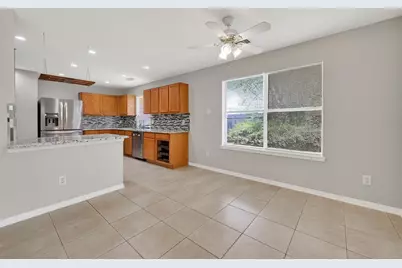 17107 Canterbury Green Court, Sugar Land, TX 77498 - Photo 8