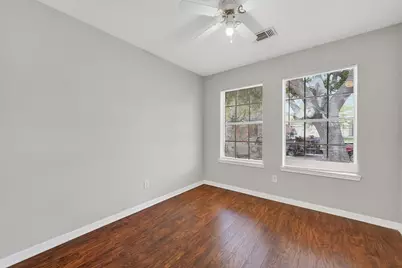 17107 Canterbury Green Court, Sugar Land, TX 77498 - Photo 16