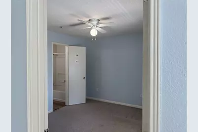 517 Southwest Parkway #302, College Station, TX 77840 - Photo 6