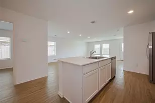 9603 Fulvetta Briar Ct, Baytown, TX 77521 - Photo 8