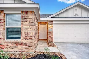 9603 Fulvetta Briar Ct, Baytown, TX 77521 - Photo 2