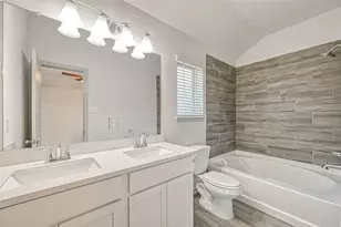 7910 Cypress Country Dr, Cypress, TX 77433 - Photo 34