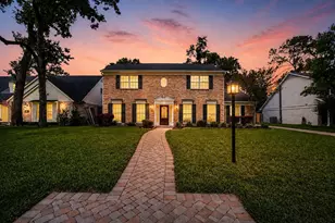 707 Thistlewood Dr, Houston, TX 77079 - Photo 1