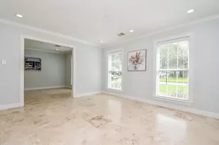 707 Thistlewood Dr, Houston, TX 77079 - Photo 22