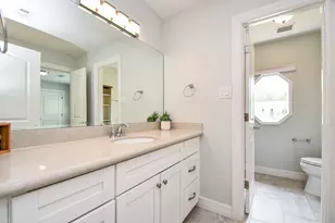 707 Thistlewood Dr, Houston, TX 77079 - Photo 14