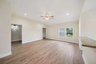 14107 Overstreet, Willis, TX 77318 - Photo 6
