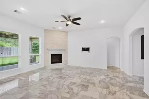 14530 Northern Mountain Ct, Houston, TX 77090 - Photo 4