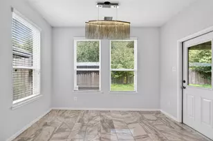 14530 Northern Mountain Ct, Houston, TX 77090 - Photo 12