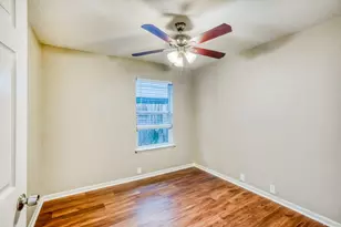 10403 Falling River Dr, Houston, TX 77095 - Photo 12