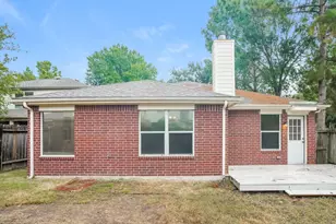 10403 Falling River Dr, Houston, TX 77095 - Photo 16