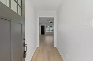 9803 Wren St, La Porte, TX 77571 - Photo 6
