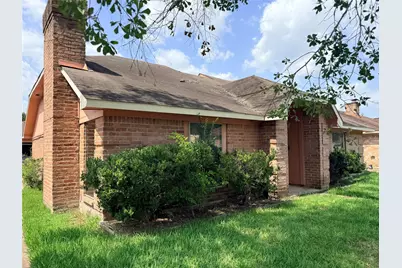 1834 Quail Valley East Drive, Missouri City, TX 77459 - Photo 2