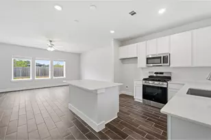 14414 High Hl Dr, Conroe, TX 77303 - Photo 12