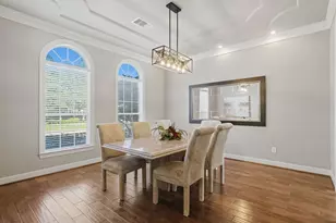 23 Mosaic Point Pl, The Woodlands, TX 77389 - Photo 6