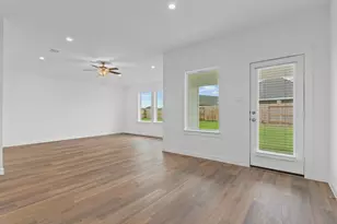 1010 Paddlefish Ln, Alvin, TX 77511 - Photo 10