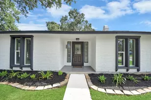 16114 Forest Bend Ave, Friendswood, TX 77546 - Photo 1