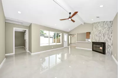 16114 Forest Bend Avenue, Friendswood, TX 77546 - Photo 6