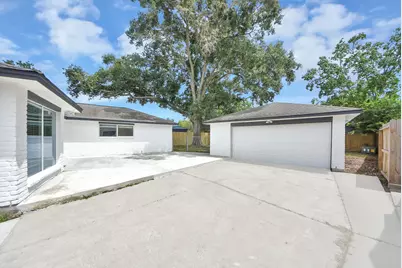 16114 Forest Bend Avenue, Friendswood, TX 77546 - Photo 28